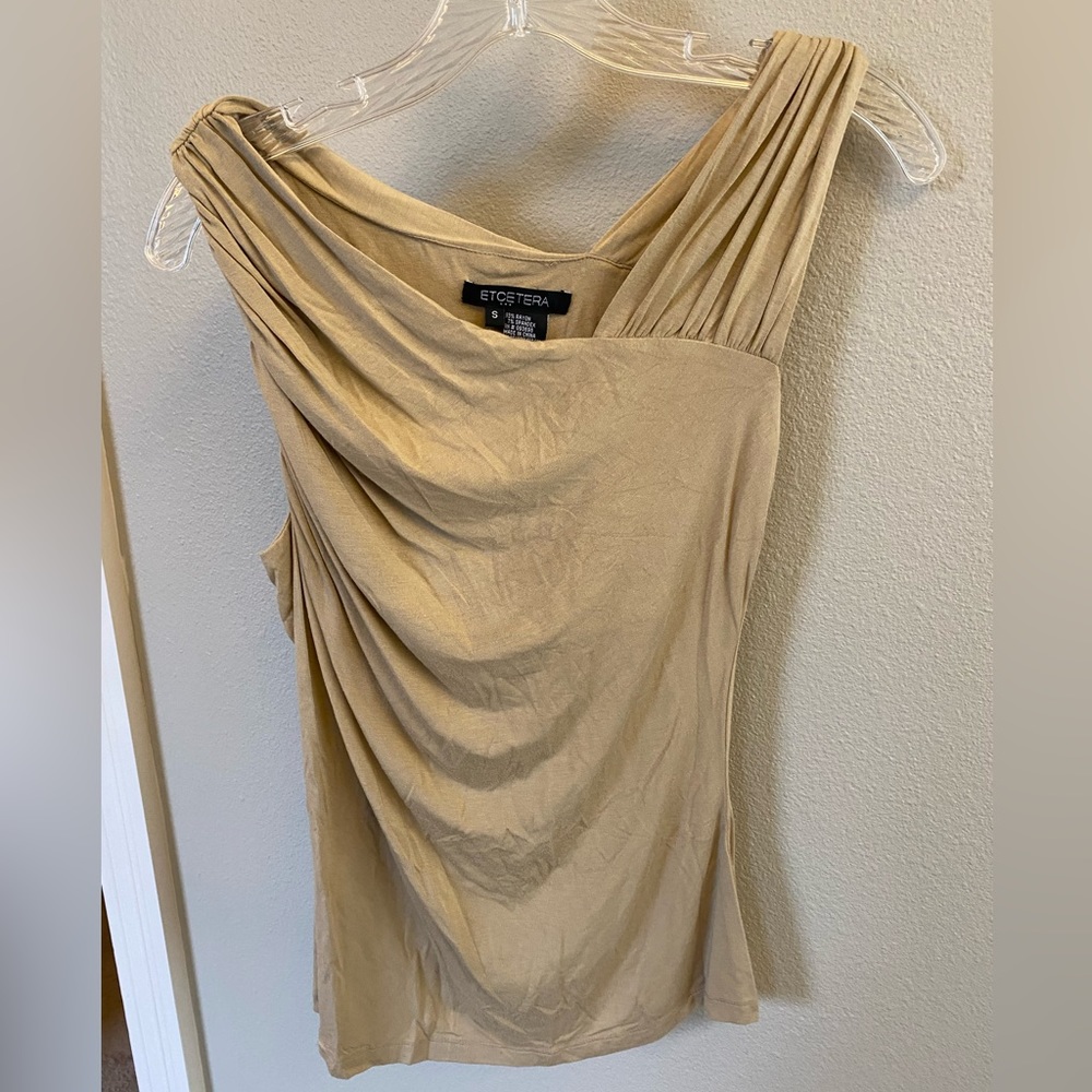 Women’s dressy tank